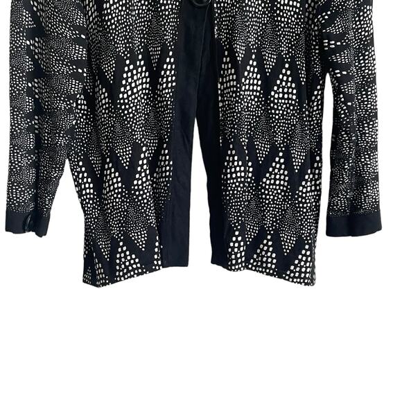 Cable & Gauge Women Cardigan L Black Crew Neck 3/4 Sleeve 3 Large Button Closure - Picture 7 of 10